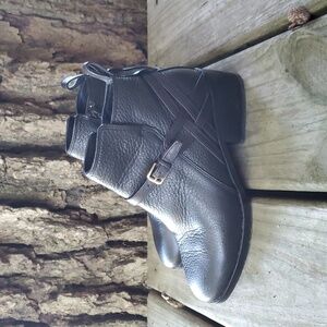 Cole Haan Etta Bootie I| Ankle BOOTS 824 Black Leather 5.5 US Buckle Minimalist